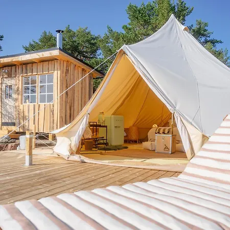 Snaeckoe Canvas & Kajak Glamping